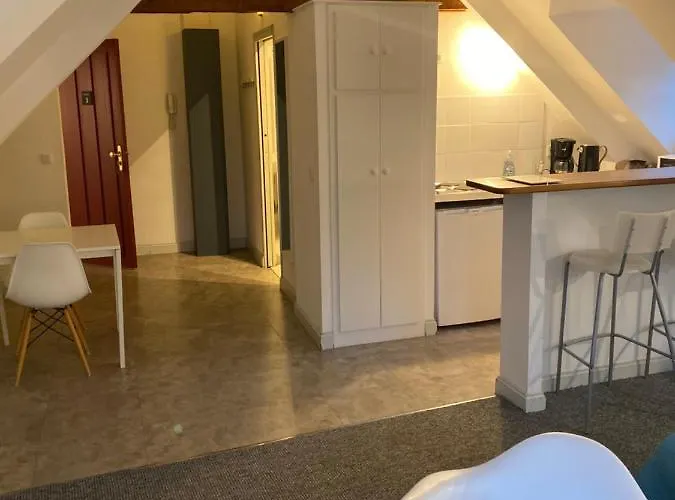 Appartement Studio 3 *